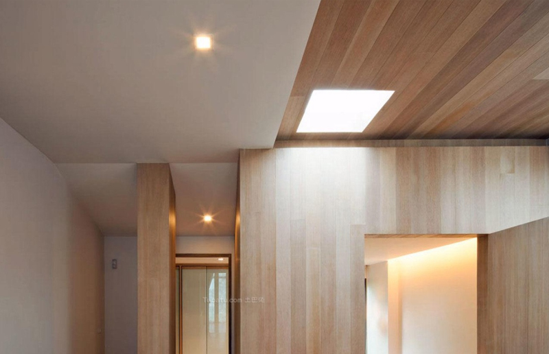 LG09B 18W Low-Energy LED loftarmatur