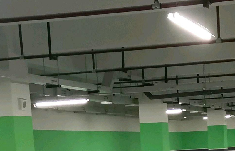 LGA-E T8 AC220-240V højbeskyttelsesniveau LED Tube Tri-Proof Light